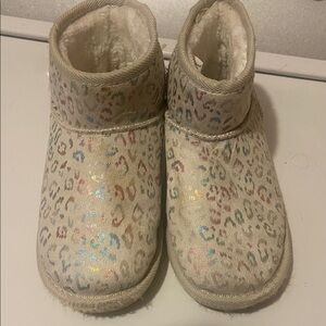Kids Cream Leopard Print Winter Boots - Cozy Faux Fur